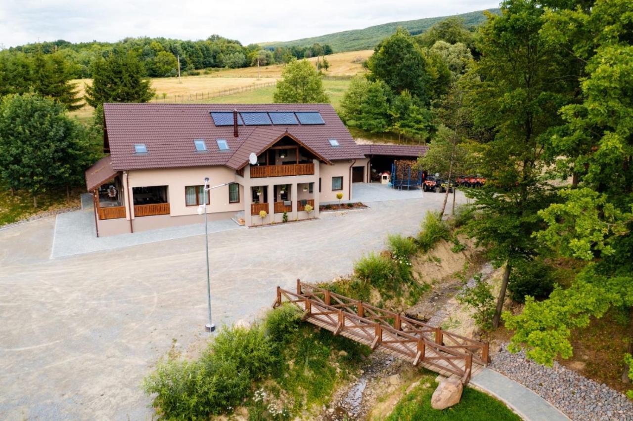 Transylvanian Relax House Lupeni  Eksteriør bilde