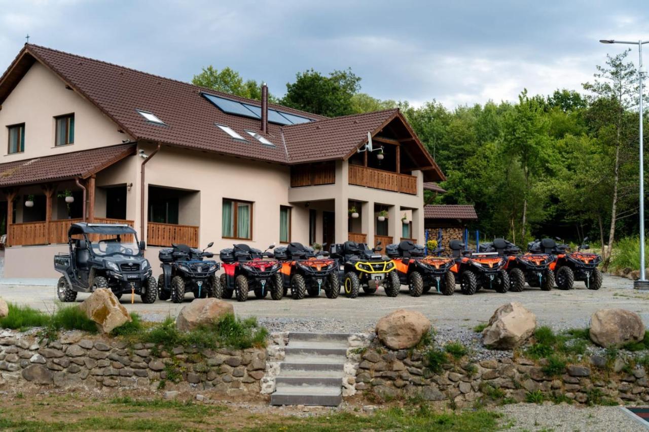 Transylvanian Relax House Lupeni  Eksteriør bilde